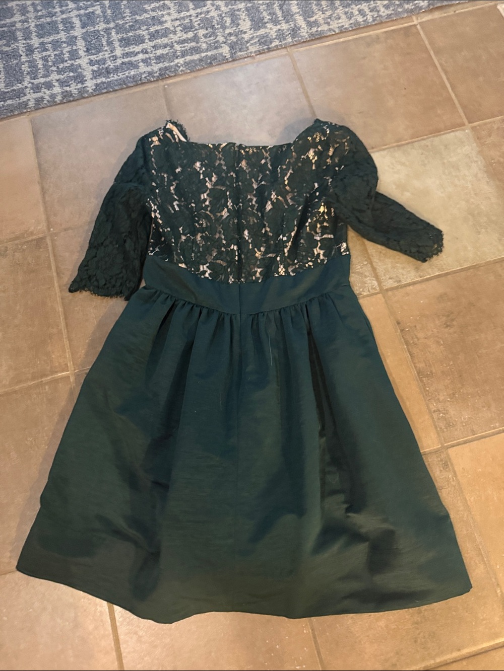 Eliza J Emerald Lace V-Neck Fit-and-Flare Dress - Picture 3 of 3